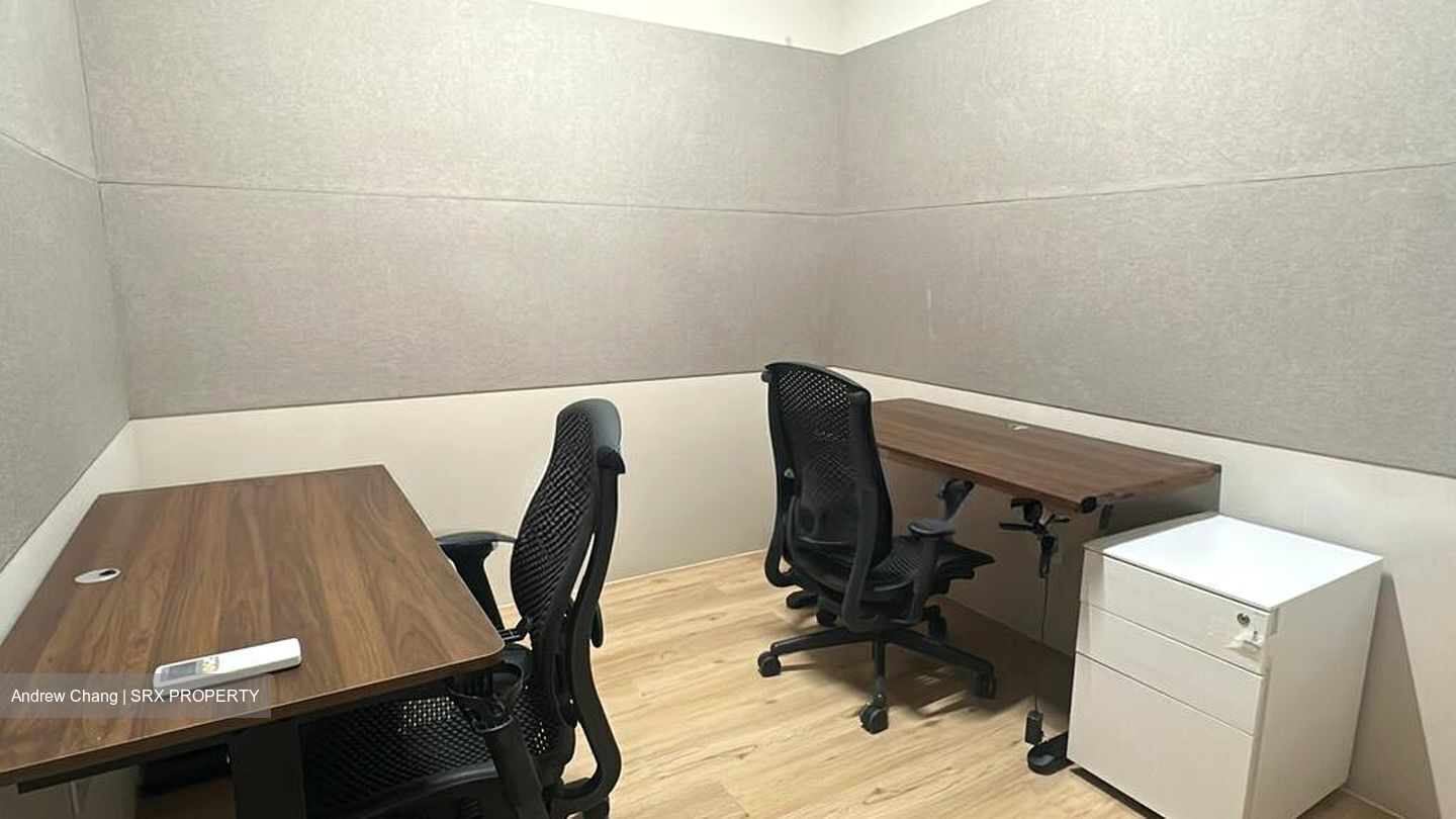 Le Mercier House (D9), Office #509795271